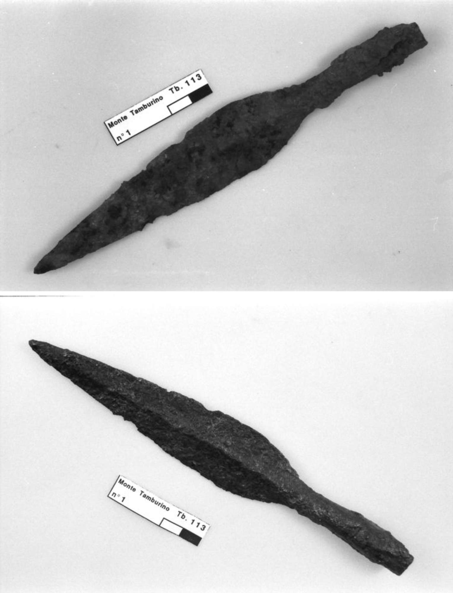 cuspide di lancia in ferro prima del restauro